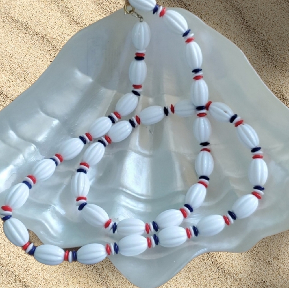 Vintage Trifari Long Bead Necklace